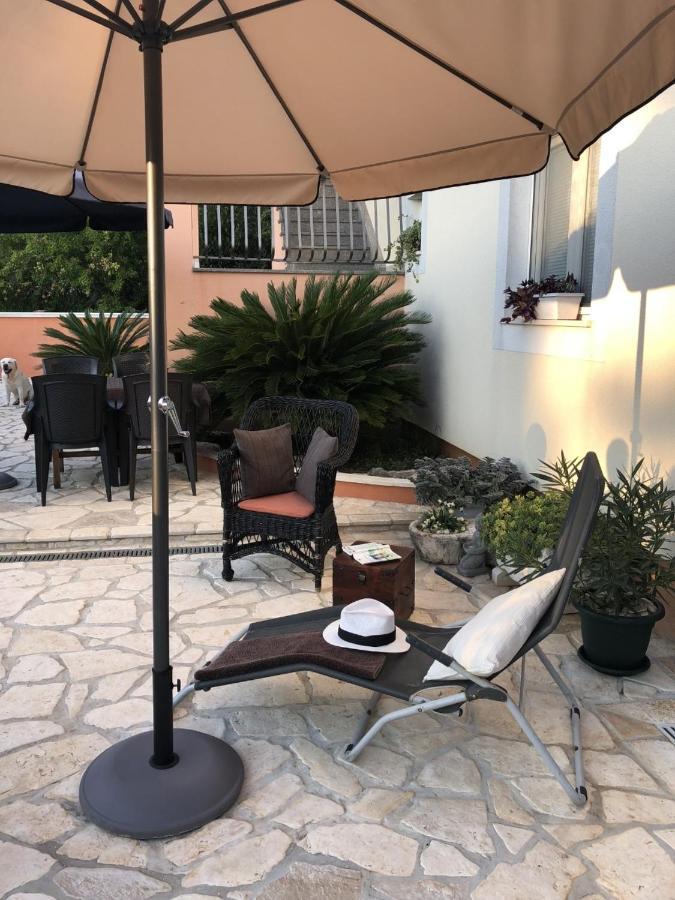 Apartman By The Sea Sucuraj, Hvar - 11228 *